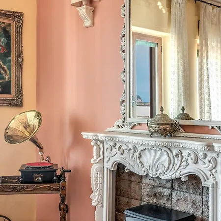 La Musica Apartment Sorrento